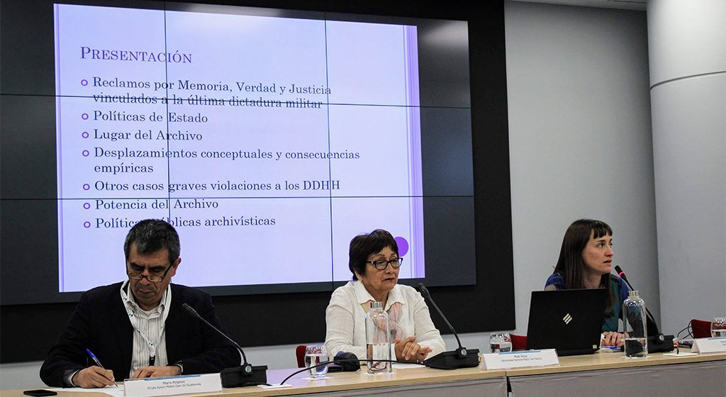 Mesa-redonda-1